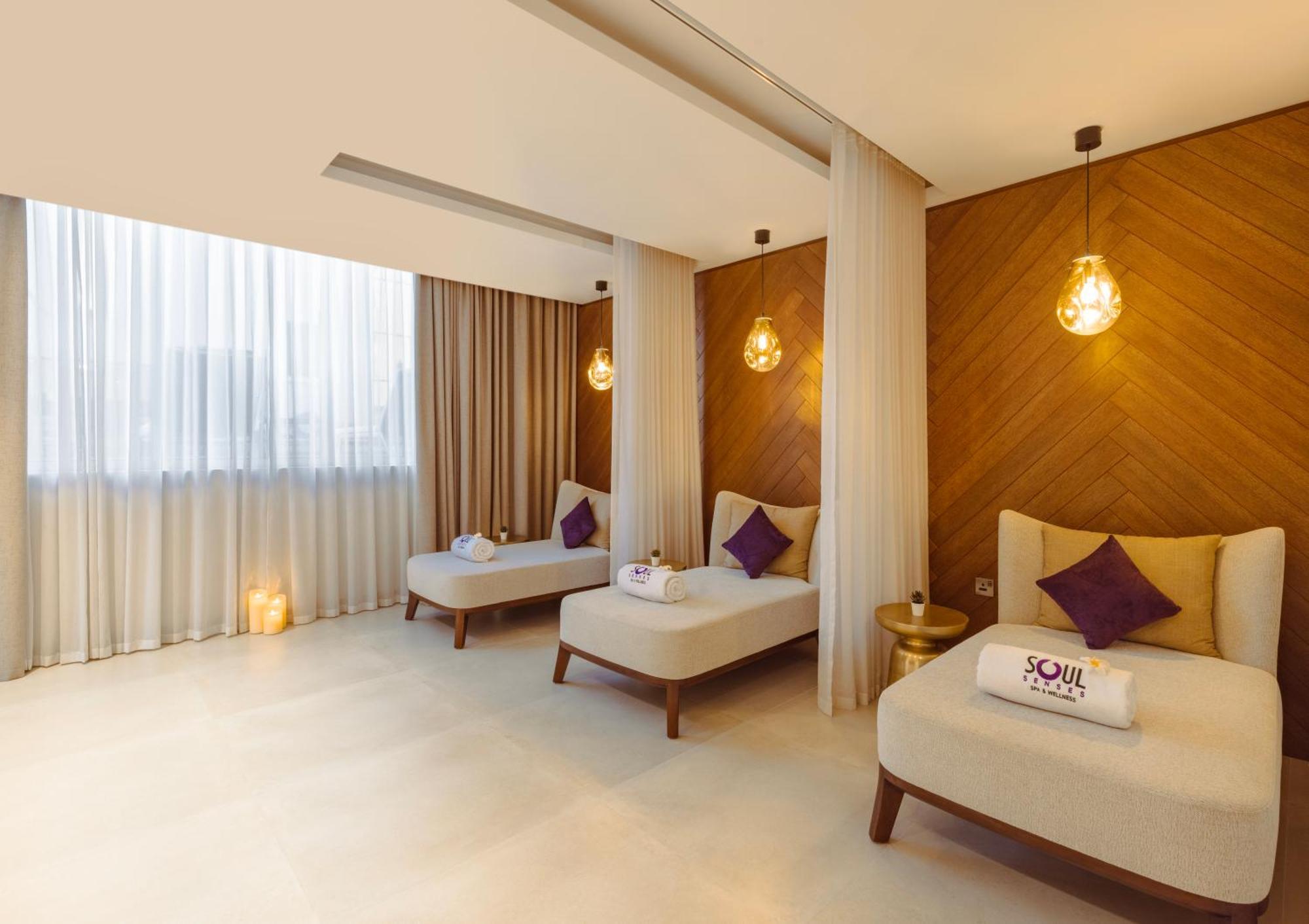 Khalidia Palace Hotel Dubai By Mourouj Gloria Екстериор снимка The spa at the hotel